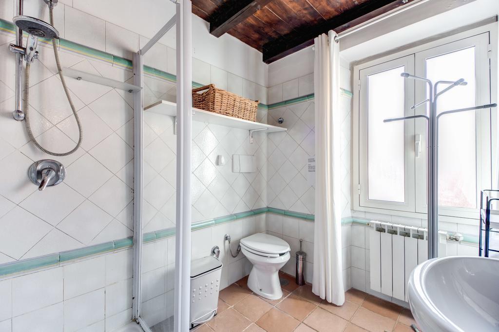 Frangipane Apartment Рим Номер фото